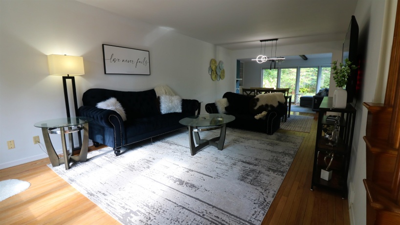 1718 Larkspur, ROCKFORD, Illinois 61107, 4 Bedrooms Bedrooms, ,2 BathroomsBathrooms,House,For Sale,Larkspur,202505873