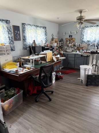 1909 Laurel, FREEPORT, Illinois 61032, 3 Bedrooms Bedrooms, ,1 BathroomBathrooms,House,For Sale,Laurel,202505881