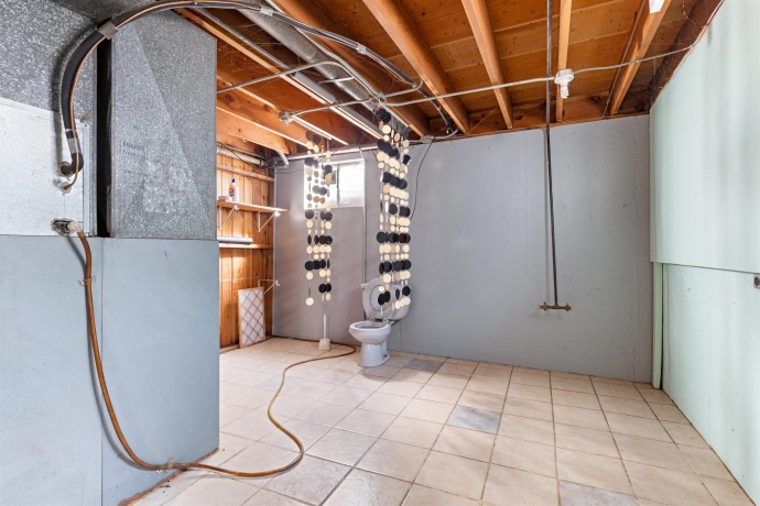 2916 School, ROCKFORD, Illinois 61101, 3 Bedrooms Bedrooms, ,1 BathroomBathrooms,House,For Sale,School,202505886