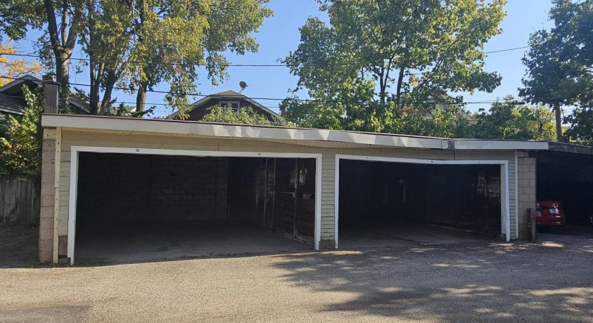 1131 Main, ROCKFORD, Illinois 61103, ,3 - 4 Units,For Sale,Main,202505889