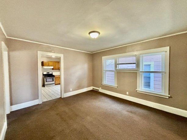 1131 Main, ROCKFORD, Illinois 61103, ,3 - 4 Units,For Sale,Main,202505889