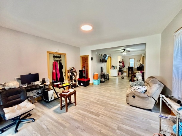 1131 Main, ROCKFORD, Illinois 61103, ,3 - 4 Units,For Sale,Main,202505889