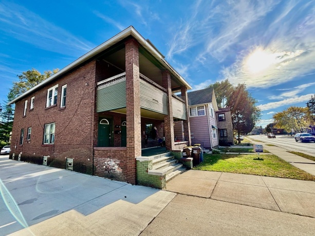 1131 Main, ROCKFORD, Illinois 61103, ,3 - 4 Units,For Sale,Main,202505889