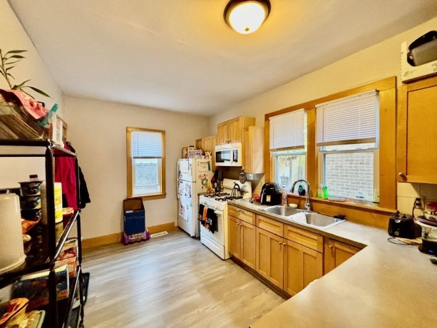 1131 Main, ROCKFORD, Illinois 61103, ,3 - 4 Units,For Sale,Main,202505889