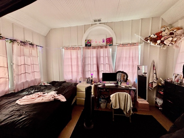 1131 Main, ROCKFORD, Illinois 61103, ,3 - 4 Units,For Sale,Main,202505889