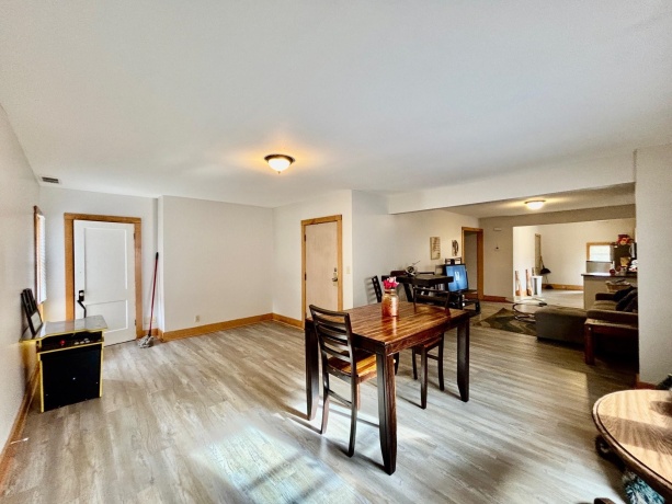 1131 Main, ROCKFORD, Illinois 61103, ,3 - 4 Units,For Sale,Main,202505889