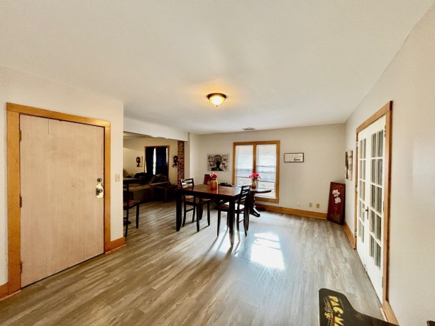 1131 Main, ROCKFORD, Illinois 61103, ,3 - 4 Units,For Sale,Main,202505889