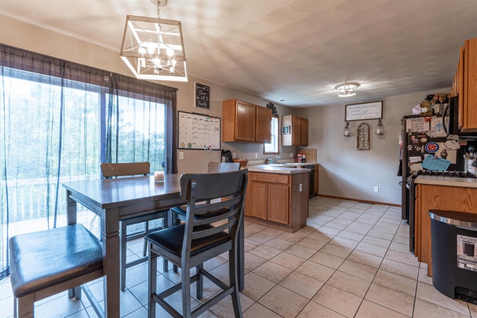 11373 Valerian, ROSCOE, Illinois 61073, 3 Bedrooms Bedrooms, ,2 BathroomsBathrooms,House,For Sale,Valerian,202505891