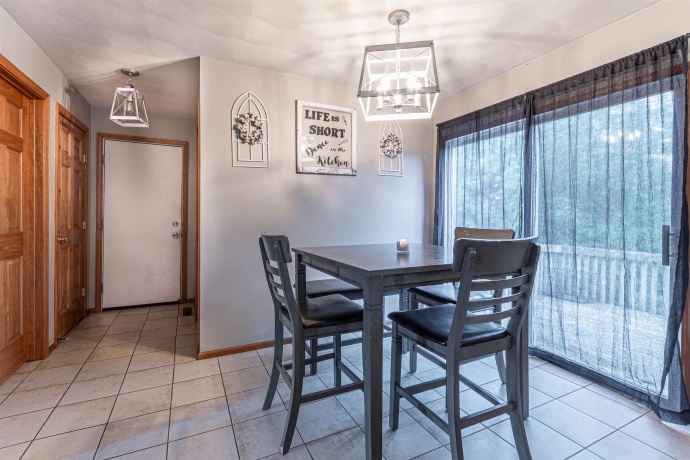 11373 Valerian, ROSCOE, Illinois 61073, 3 Bedrooms Bedrooms, ,2 BathroomsBathrooms,House,For Sale,Valerian,202505891