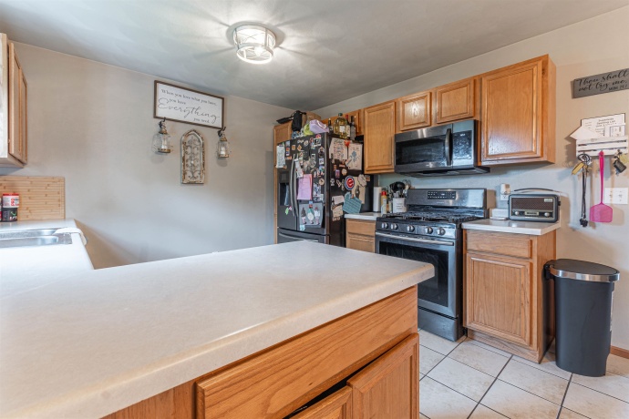 11373 Valerian, ROSCOE, Illinois 61073, 3 Bedrooms Bedrooms, ,2 BathroomsBathrooms,House,For Sale,Valerian,202505891