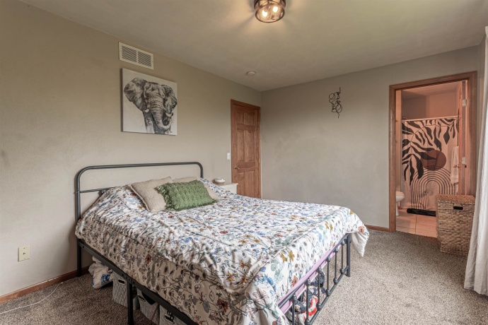 11373 Valerian, ROSCOE, Illinois 61073, 3 Bedrooms Bedrooms, ,2 BathroomsBathrooms,House,For Sale,Valerian,202505891