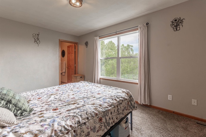 11373 Valerian, ROSCOE, Illinois 61073, 3 Bedrooms Bedrooms, ,2 BathroomsBathrooms,House,For Sale,Valerian,202505891