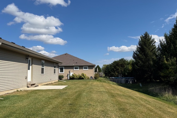 3041 Huntington, BELVIDERE, Illinois 61008, 3 Bedrooms Bedrooms, ,2 BathroomsBathrooms,House,For Sale,Huntington,202505905