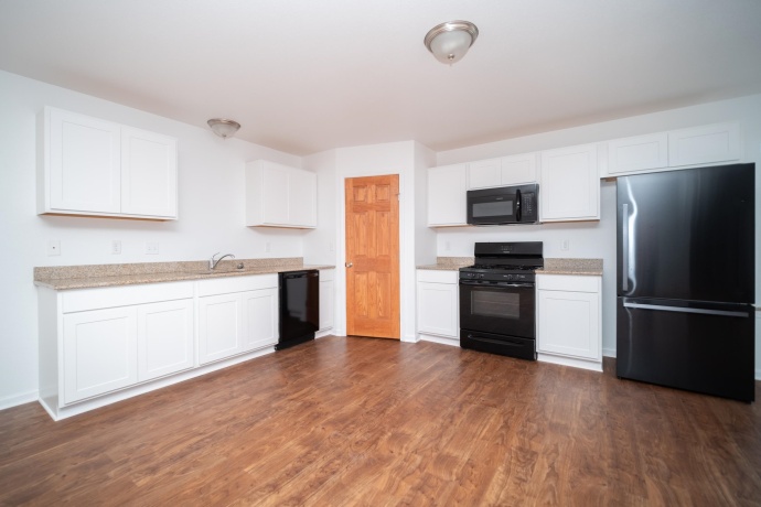 3041 Huntington, BELVIDERE, Illinois 61008, 3 Bedrooms Bedrooms, ,2 BathroomsBathrooms,House,For Sale,Huntington,202505905