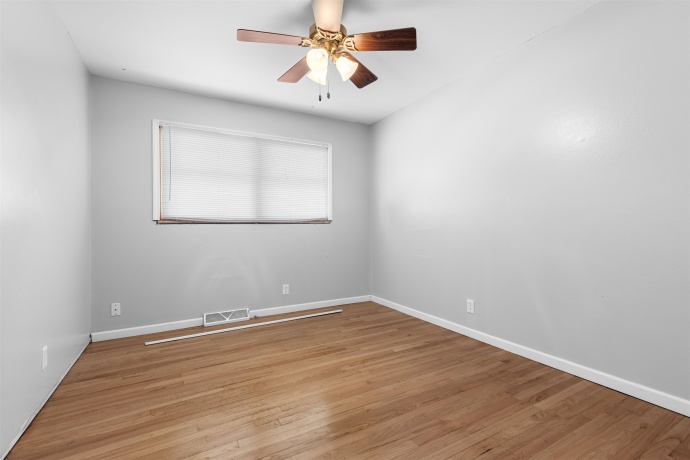 11807 Ventura, MACHESNEY PARK, Illinois 61115, 3 Bedrooms Bedrooms, ,1 BathroomBathrooms,House,For Sale,Ventura,202505921