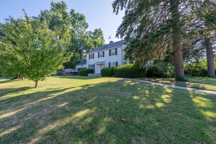 310 Fletcher, MOUNT MORRIS, Illinois 61054, 4 Bedrooms Bedrooms, ,2 BathroomsBathrooms,House,For Sale,Fletcher,202504066