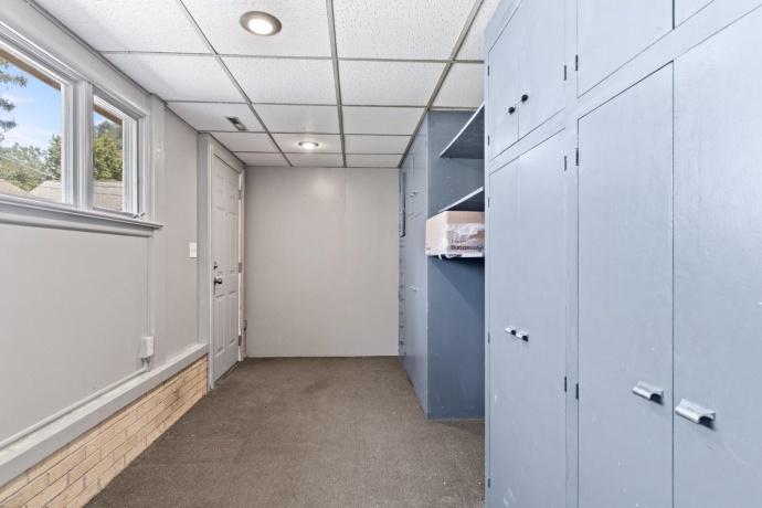 1104 Winthrop, ROCKFORD, Illinois 61107, 3 Bedrooms Bedrooms, ,2 BathroomsBathrooms,House,For Sale,Winthrop,202505294