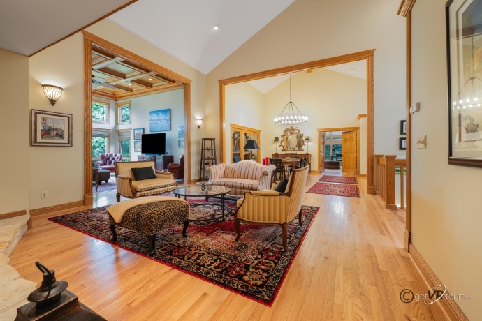 4726 Longhollow, GALENA, Illinois 61036, 4 Bedrooms Bedrooms, ,4 BathroomsBathrooms,House,For Sale,Longhollow,202505942