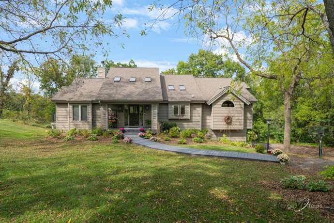 4726 Longhollow, GALENA, Illinois 61036, 4 Bedrooms Bedrooms, ,4 BathroomsBathrooms,House,For Sale,Longhollow,202505942