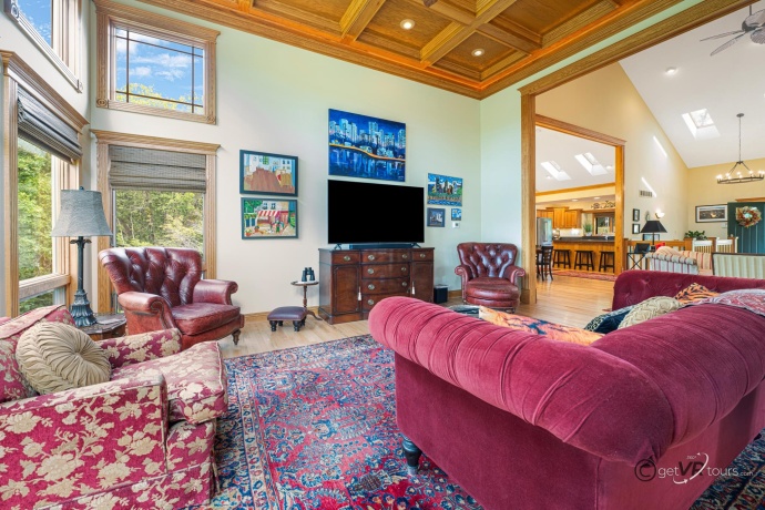 4726 Longhollow, GALENA, Illinois 61036, 4 Bedrooms Bedrooms, ,4 BathroomsBathrooms,House,For Sale,Longhollow,202505942