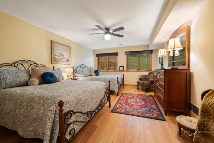 4726 Longhollow, GALENA, Illinois 61036, 4 Bedrooms Bedrooms, ,4 BathroomsBathrooms,House,For Sale,Longhollow,202505942