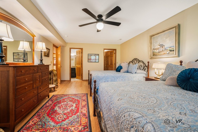 4726 Longhollow, GALENA, Illinois 61036, 4 Bedrooms Bedrooms, ,4 BathroomsBathrooms,House,For Sale,Longhollow,202505942