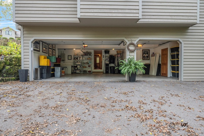 4726 Longhollow, GALENA, Illinois 61036, 4 Bedrooms Bedrooms, ,4 BathroomsBathrooms,House,For Sale,Longhollow,202505942