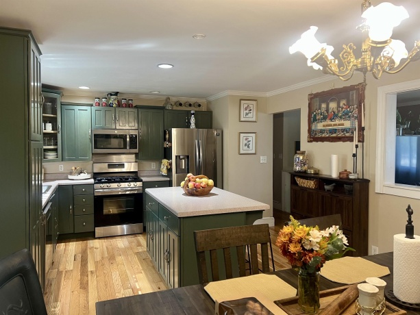 719 Greenfield, FREEPORT, Illinois 61032, 3 Bedrooms Bedrooms, ,3 BathroomsBathrooms,House,For Sale,Greenfield,202505970