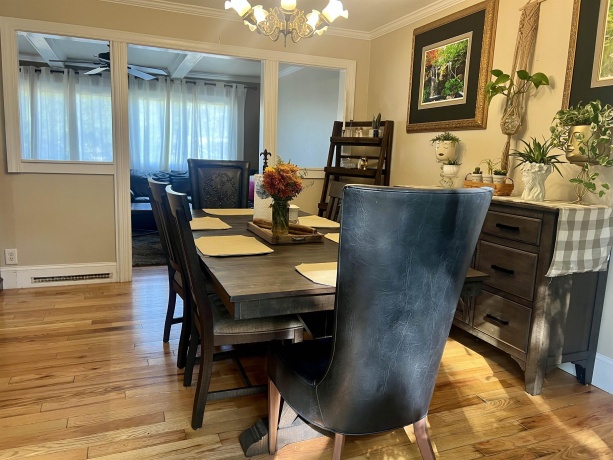 719 Greenfield, FREEPORT, Illinois 61032, 3 Bedrooms Bedrooms, ,3 BathroomsBathrooms,House,For Sale,Greenfield,202505970