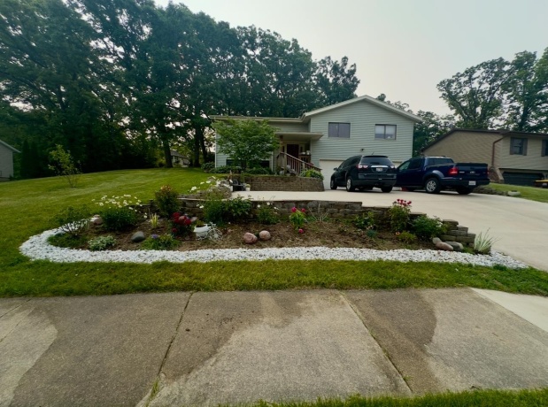 719 Greenfield, FREEPORT, Illinois 61032, 3 Bedrooms Bedrooms, ,3 BathroomsBathrooms,House,For Sale,Greenfield,202505970