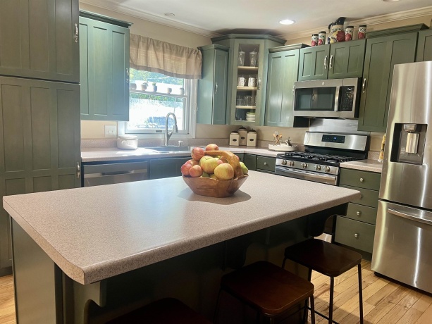 719 Greenfield, FREEPORT, Illinois 61032, 3 Bedrooms Bedrooms, ,3 BathroomsBathrooms,House,For Sale,Greenfield,202505970