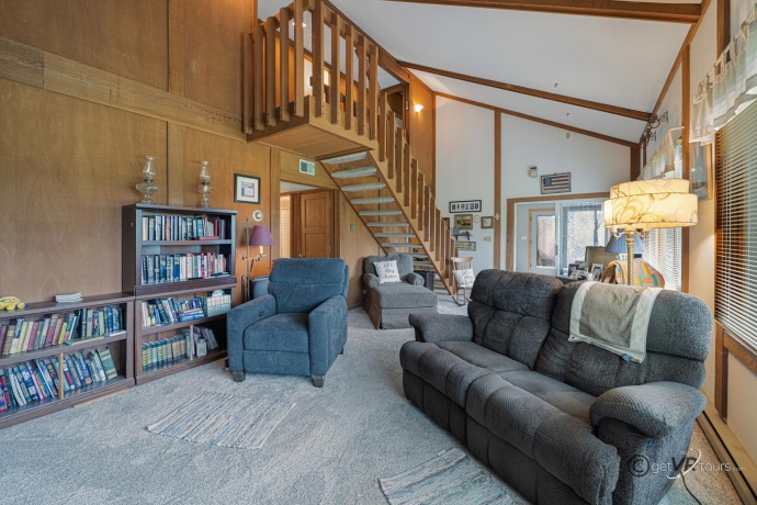 1 Belden School, GALENA, Illinois 61036, 3 Bedrooms Bedrooms, ,2 BathroomsBathrooms,House,For Sale,Belden School,202505977