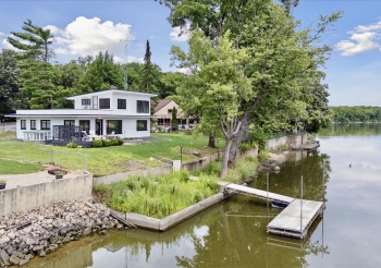 8239 Beach, ROCKFORD, Illinois 61103, 3 Bedrooms Bedrooms, ,2 BathroomsBathrooms,House,For Sale,Beach,202505980