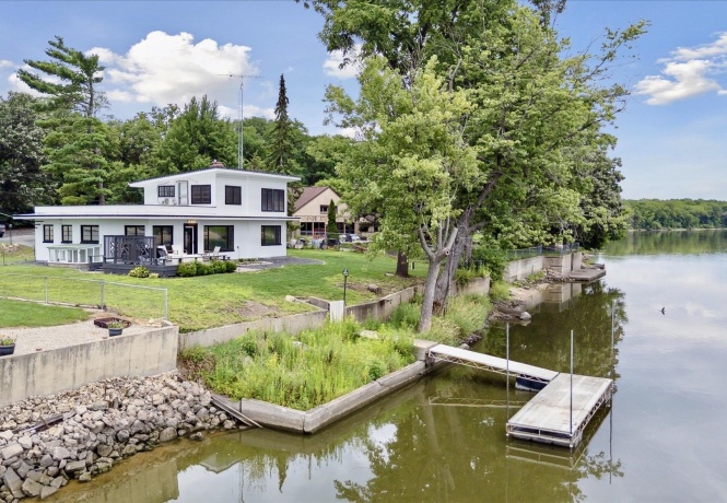 8239 Beach, ROCKFORD, Illinois 61103, 3 Bedrooms Bedrooms, ,2 BathroomsBathrooms,House,For Sale,Beach,202505980