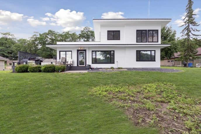 8239 Beach, ROCKFORD, Illinois 61103, 3 Bedrooms Bedrooms, ,2 BathroomsBathrooms,House,For Sale,Beach,202505980