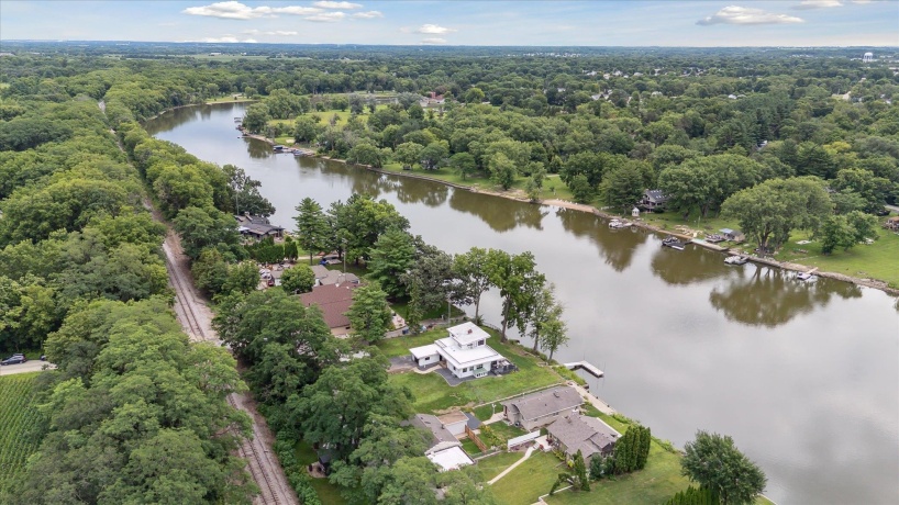 8239 Beach, ROCKFORD, Illinois 61103, 3 Bedrooms Bedrooms, ,2 BathroomsBathrooms,House,For Sale,Beach,202505980