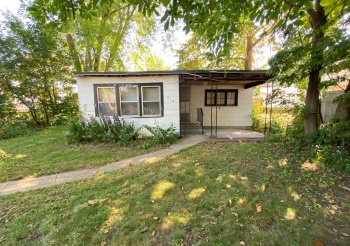 212 6th, DIXON, Illinois 61021, 1 Bedroom Bedrooms, ,1 BathroomBathrooms,House,For Sale,6th,202505982