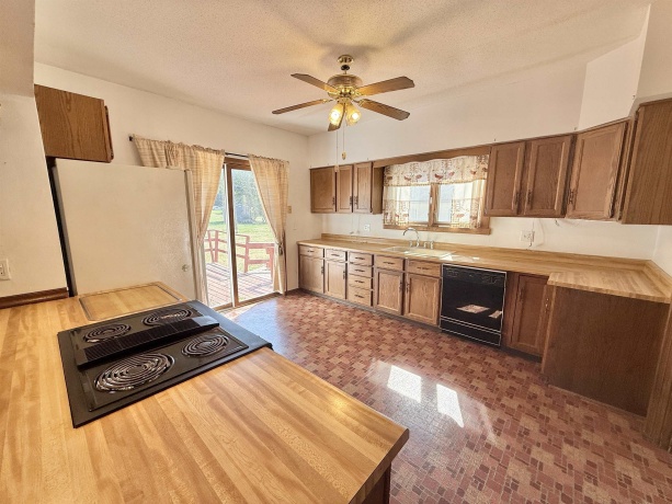 126 Roosevelt, STILLMAN VALLEY, Illinois 61084, 3 Bedrooms Bedrooms, ,2 BathroomsBathrooms,House,For Sale,Roosevelt,202505987