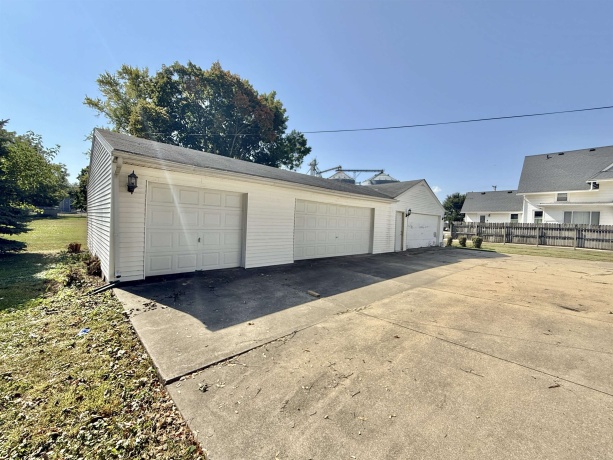 126 Roosevelt, STILLMAN VALLEY, Illinois 61084, 3 Bedrooms Bedrooms, ,2 BathroomsBathrooms,House,For Sale,Roosevelt,202505987