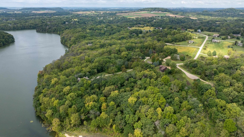 2 Waterford, GALENA, Illinois 61036, ,Land,For Sale,Waterford,202505990