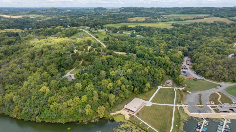2 Waterford, GALENA, Illinois 61036, ,Land,For Sale,Waterford,202505990