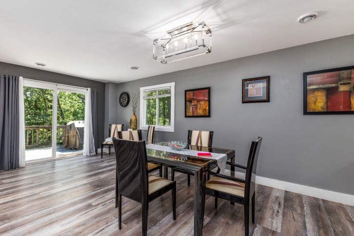 3 Briarwood, GALENA, Illinois 61036, 2 Bedrooms Bedrooms, ,1 BathroomBathrooms,House,For Sale,Briarwood,202505995