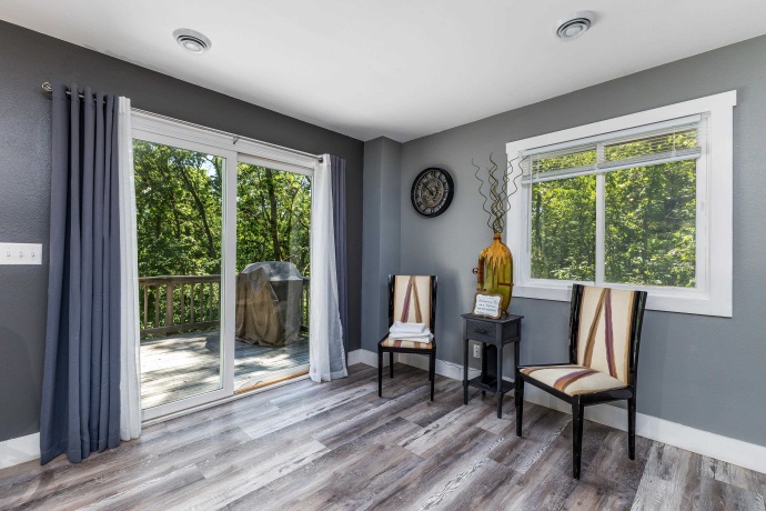 3 Briarwood, GALENA, Illinois 61036, 2 Bedrooms Bedrooms, ,1 BathroomBathrooms,House,For Sale,Briarwood,202505995