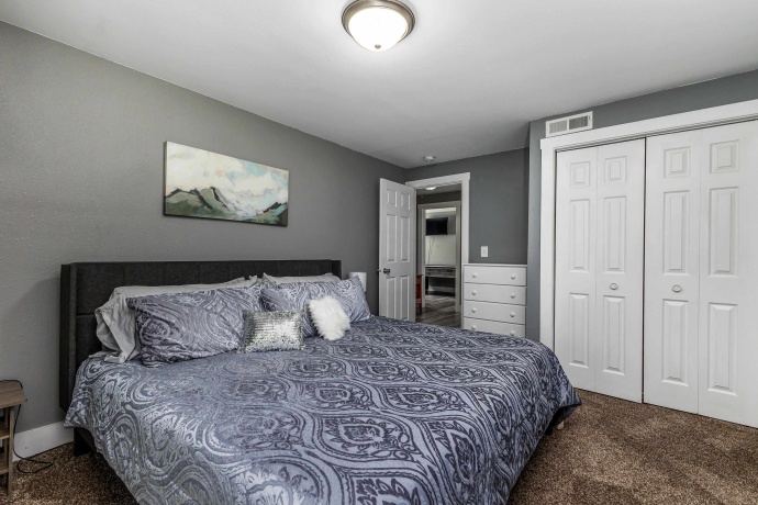 3 Briarwood, GALENA, Illinois 61036, 2 Bedrooms Bedrooms, ,1 BathroomBathrooms,House,For Sale,Briarwood,202505995