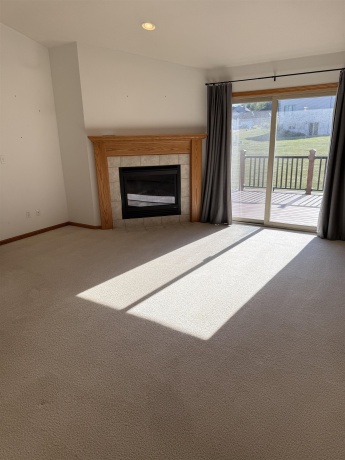 3127 Sandy Pointe, FREEPORT, Illinois 61032, 2 Bedrooms Bedrooms, ,2 BathroomsBathrooms,Condominium,For Sale,Sandy Pointe,202505996