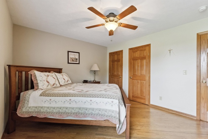 3810 Foxglove, WINNEBAGO, Illinois 61088, 3 Bedrooms Bedrooms, ,2 BathroomsBathrooms,House,For Sale,Foxglove,202504232