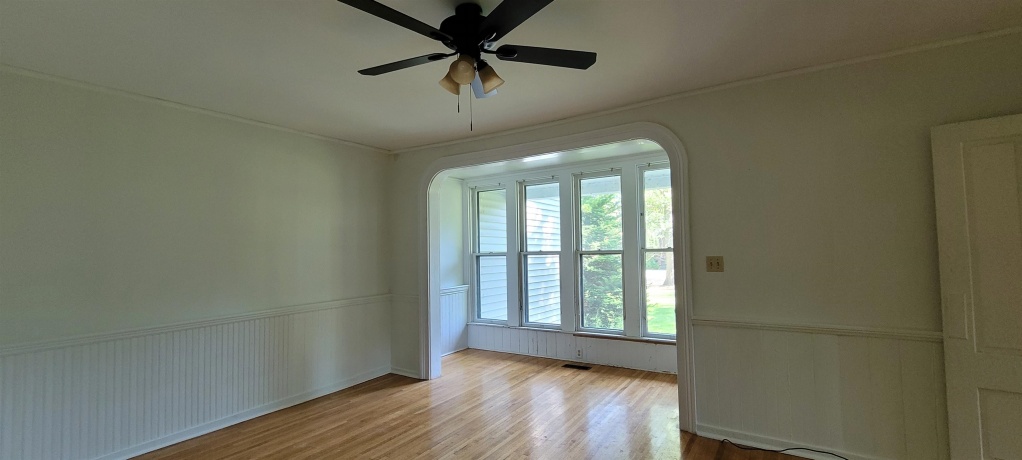 400 4, OREGON, Illinois 61061, ,5+ Units,For Sale,4,202506045