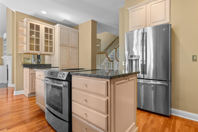 2846 COTSWOLD, ROCKFORD, Illinois 61114, 3 Bedrooms Bedrooms, ,4 BathroomsBathrooms,House,For Sale,COTSWOLD,202506049