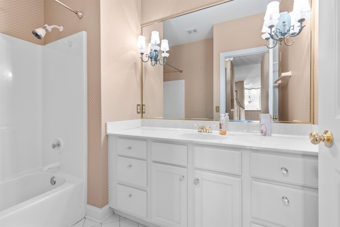 2846 COTSWOLD, ROCKFORD, Illinois 61114, 3 Bedrooms Bedrooms, ,4 BathroomsBathrooms,House,For Sale,COTSWOLD,202506049