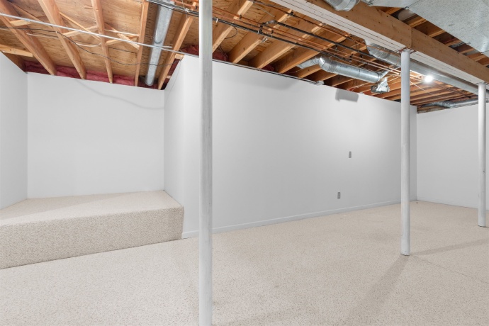 2846 COTSWOLD, ROCKFORD, Illinois 61114, 3 Bedrooms Bedrooms, ,4 BathroomsBathrooms,House,For Sale,COTSWOLD,202506049